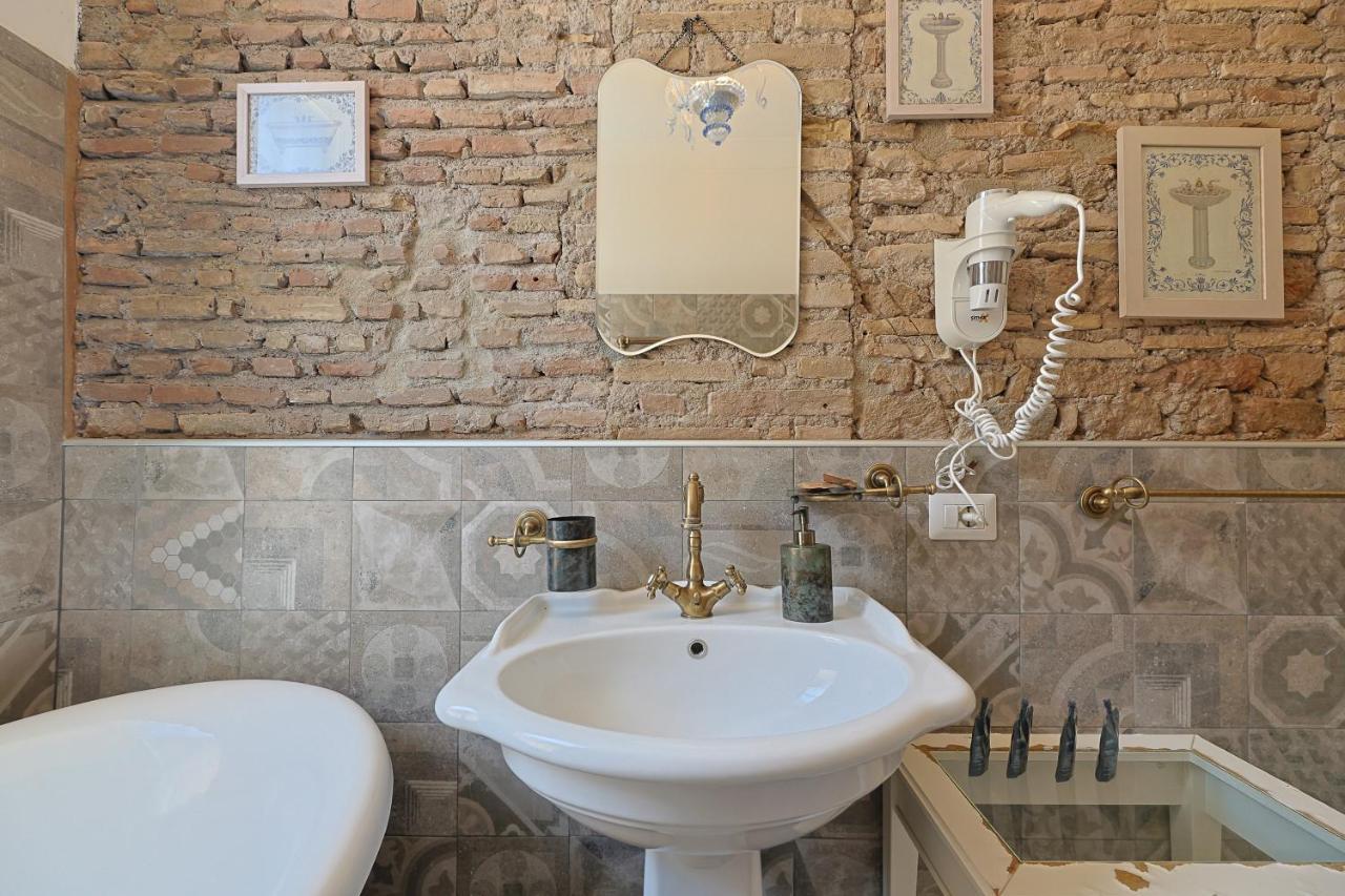 Art House Suites56 Via Del Babuino 56 Ρώμη Εξωτερικό φωτογραφία